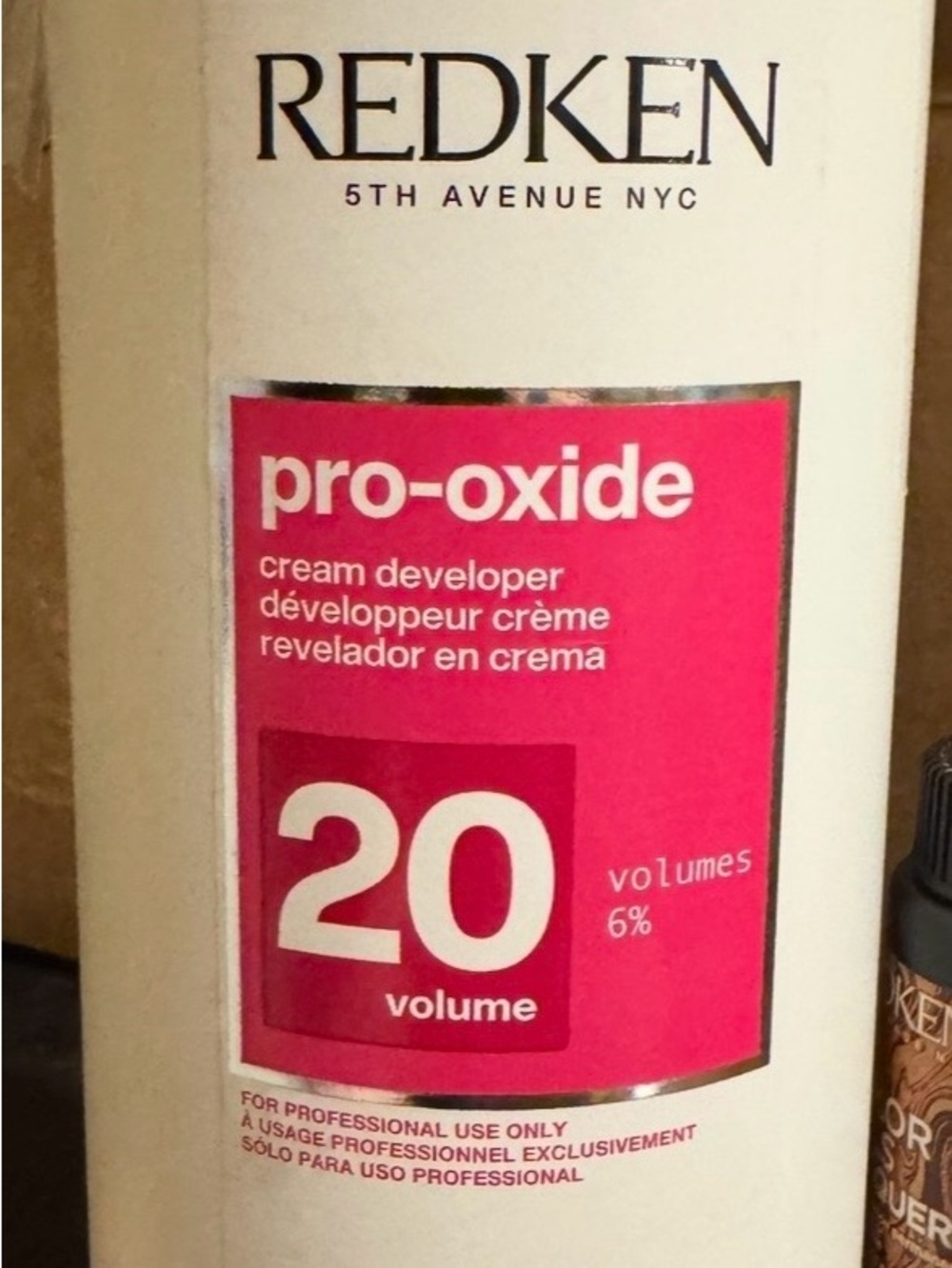 Redken Pro-Oxide 20 Volume Cream Developer